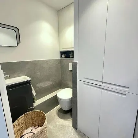 Front, Superbe Pour 4 Personnes Νίκαια