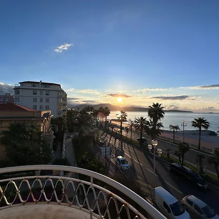 Apartamento Front, Superbe Pour 4 Personnes Niza